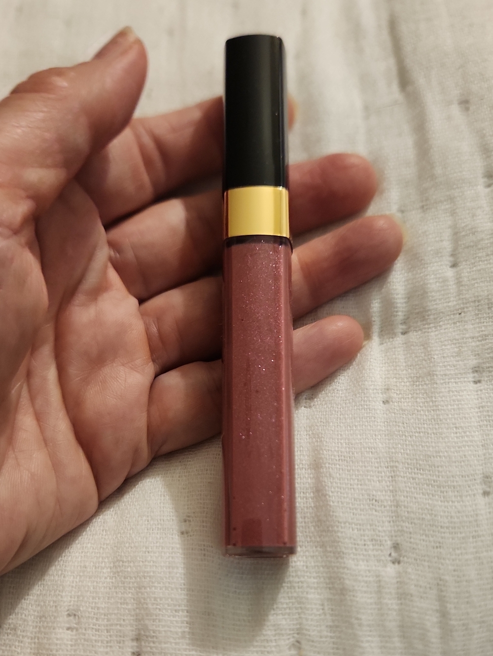 CHANEL Sparkling Rose Pink Lip Gloss